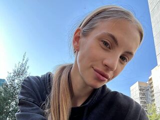 CatherynBigger's Teen live cam shows Profile Image